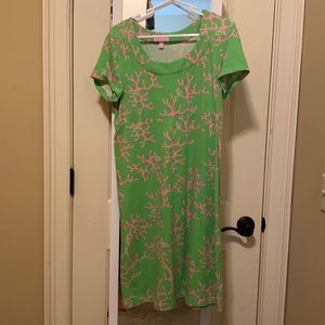 Lilly Pulitzer T-Shirt  dress
